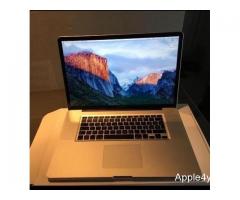 vendo MacBook Pro 17 processore 2,8GHz intel Core 2 Duo