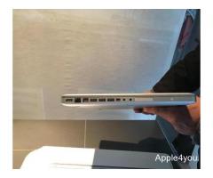 vendo MacBook Pro 17 processore 2,8GHz intel Core 2 Duo