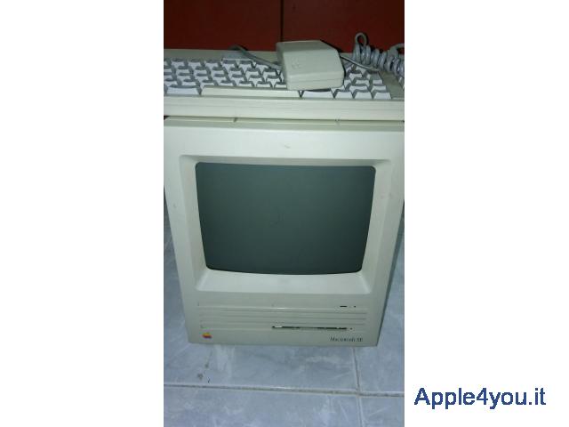 Macintosh Classic II SE/30