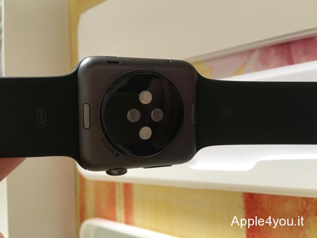 Apple Watch 42mm Sport