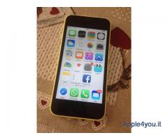 iPhone 5c giallo