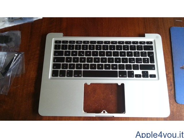 Upper Case Macbook Pro Unibody 13