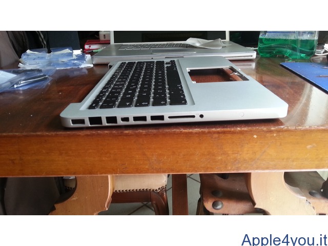 Upper Case Macbook Pro Unibody 13