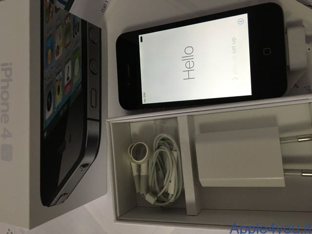 Iphone 4S 16 gb BLACK