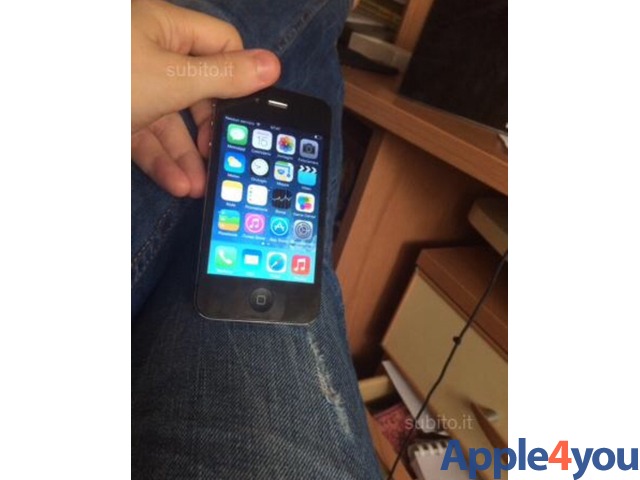 iPhone 4 8gb con accessori