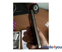 iPhone 4 8gb con accessori