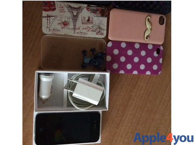 iPhone 4 8gb con accessori