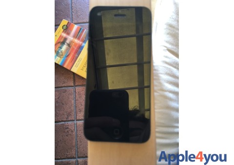 Vendo iphone 5 nero, 16 gb