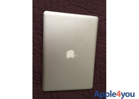 MacBook
